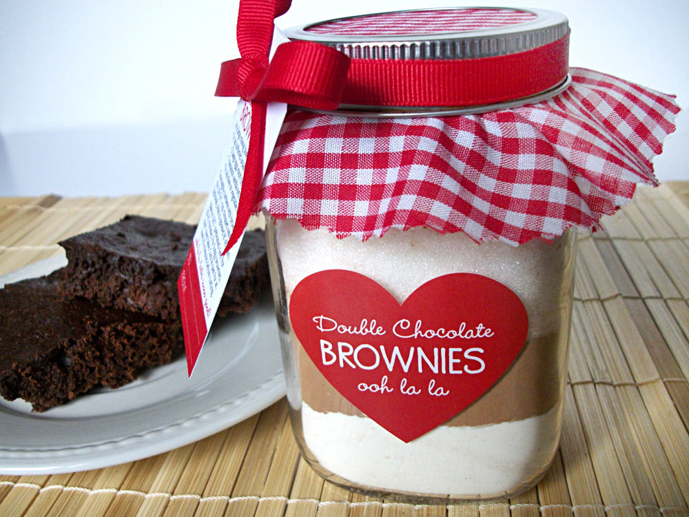brownie mason jar mix gift | CanningCrafts.com
