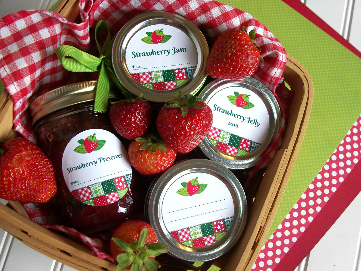 Country Quilt Strawberry Canning Labels | CanningCrafts.com