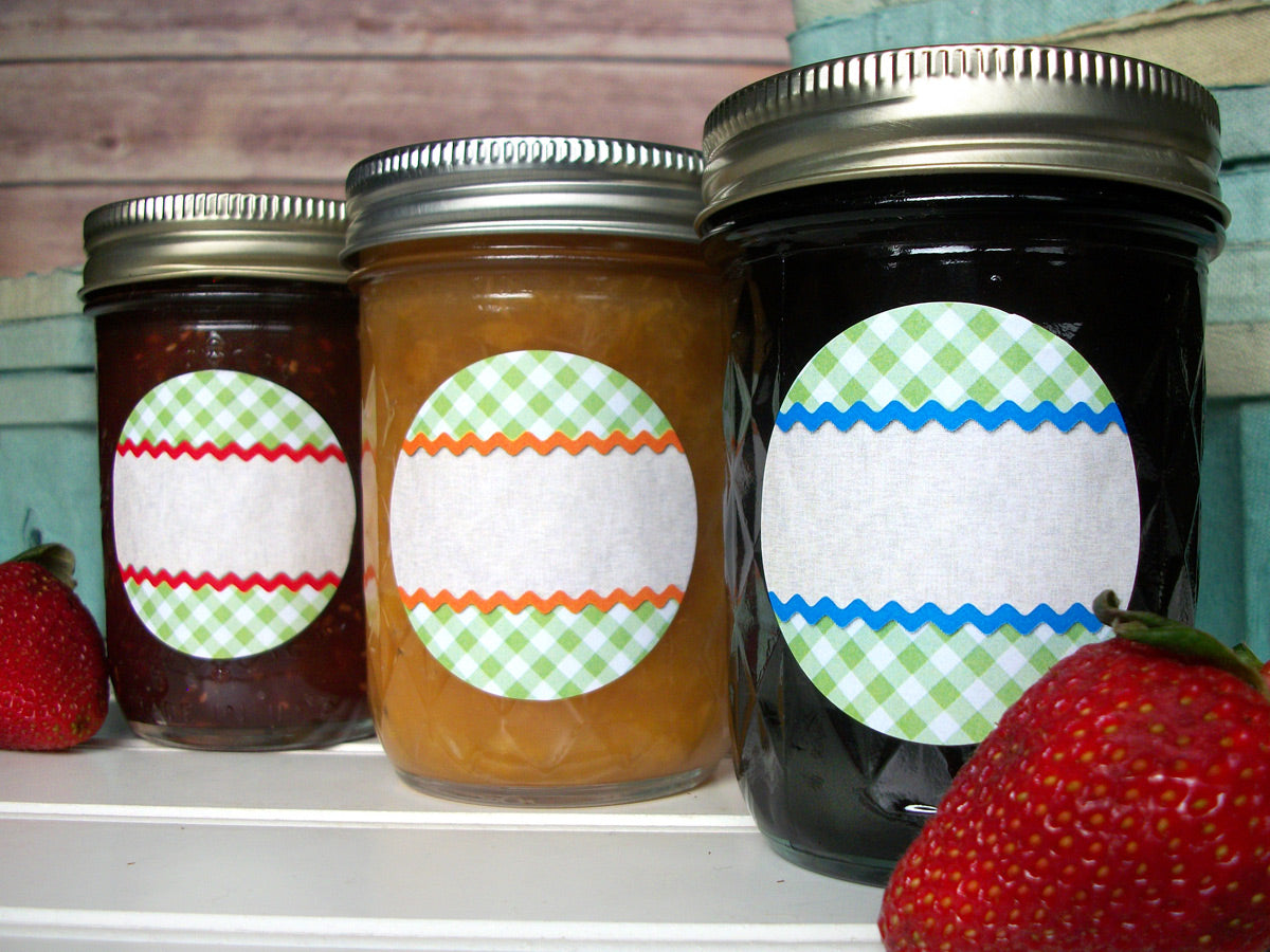 Scalloped Gingham Canning Labels | CanningCrafts.com